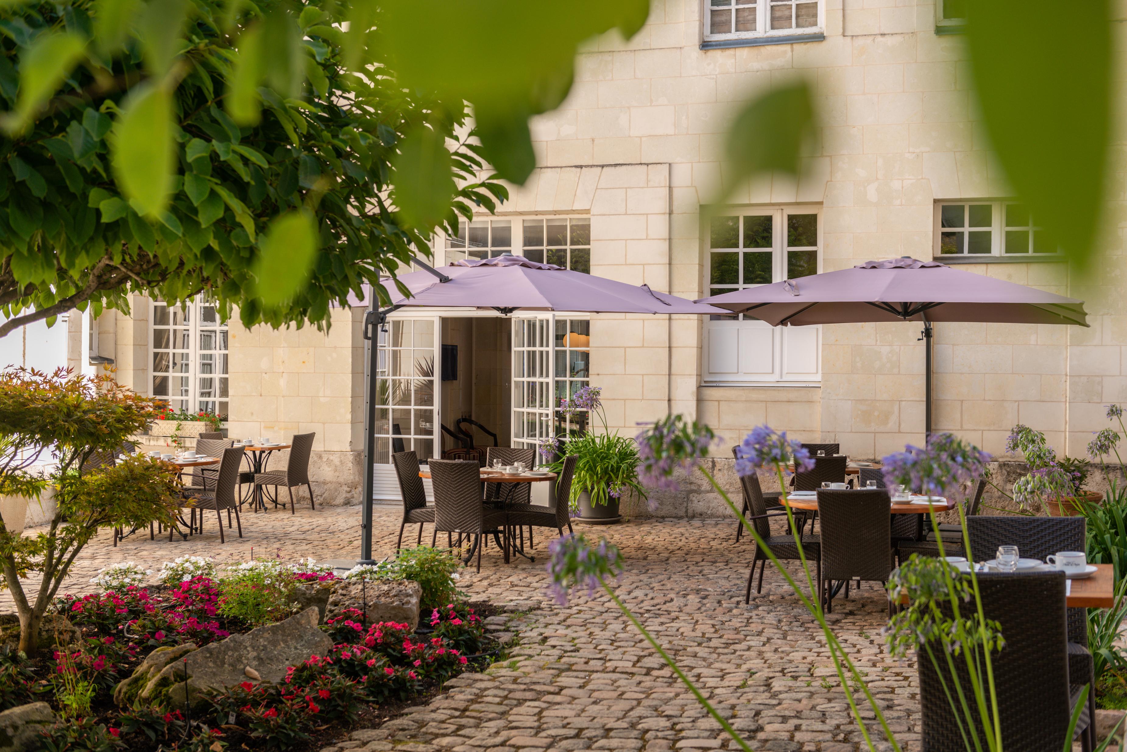 Hotel Anne D'Anjou, The Originals Collection Saumur Bagian luar foto