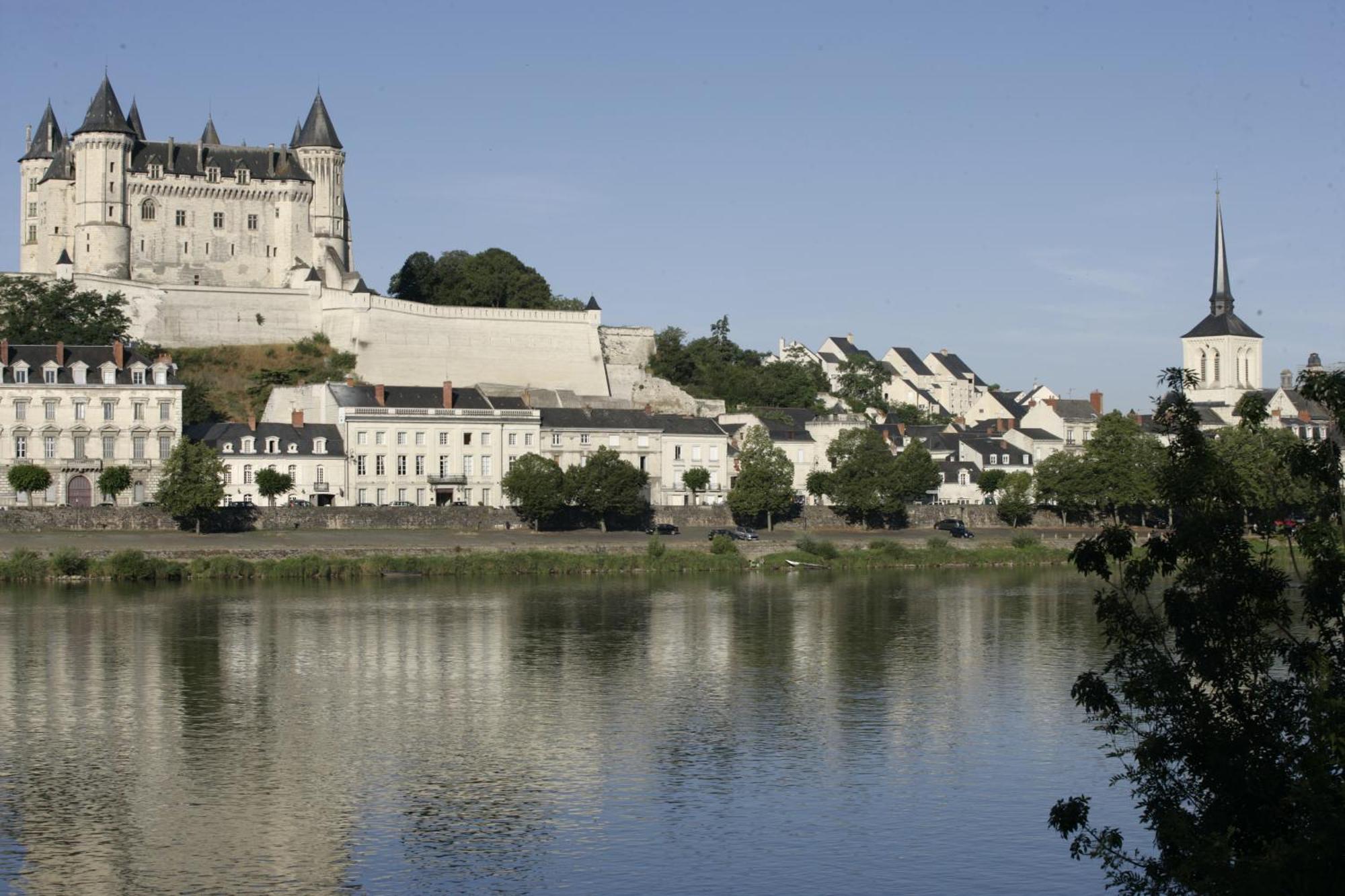 Hotel Anne D'Anjou, The Originals Collection Saumur Bagian luar foto